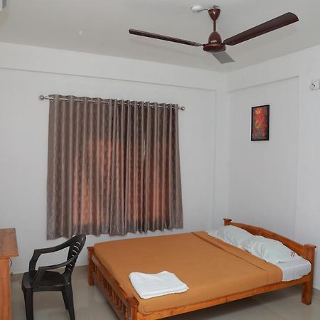 Sivaranjini Tourist Villa Guruvayur Luaran gambar