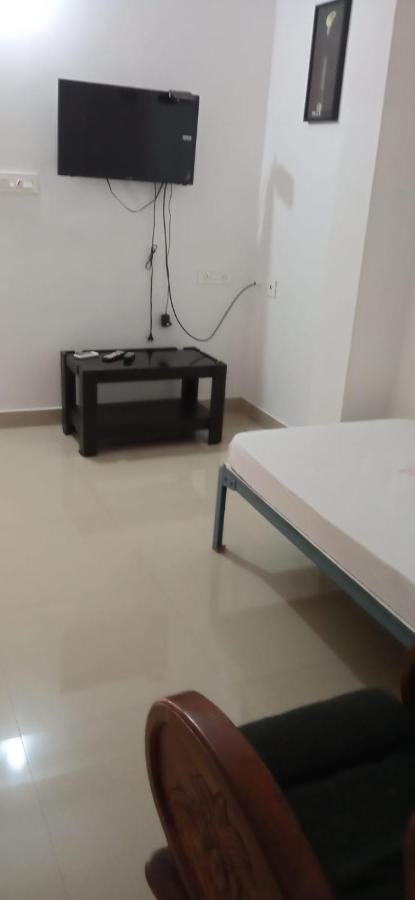 Sivaranjini Tourist Villa Guruvayur Luaran gambar