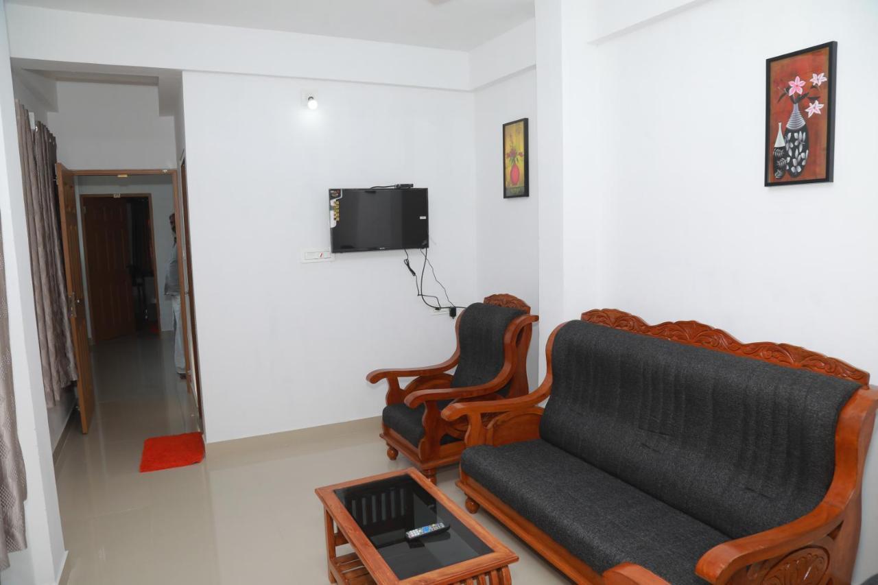 Sivaranjini Tourist Villa Guruvayur Luaran gambar