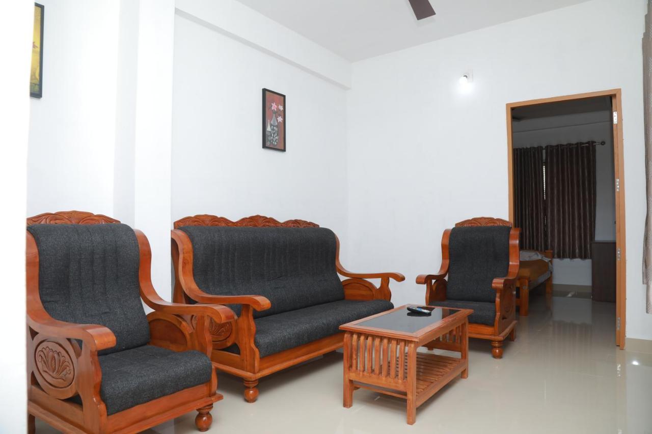 Sivaranjini Tourist Villa Guruvayur Luaran gambar