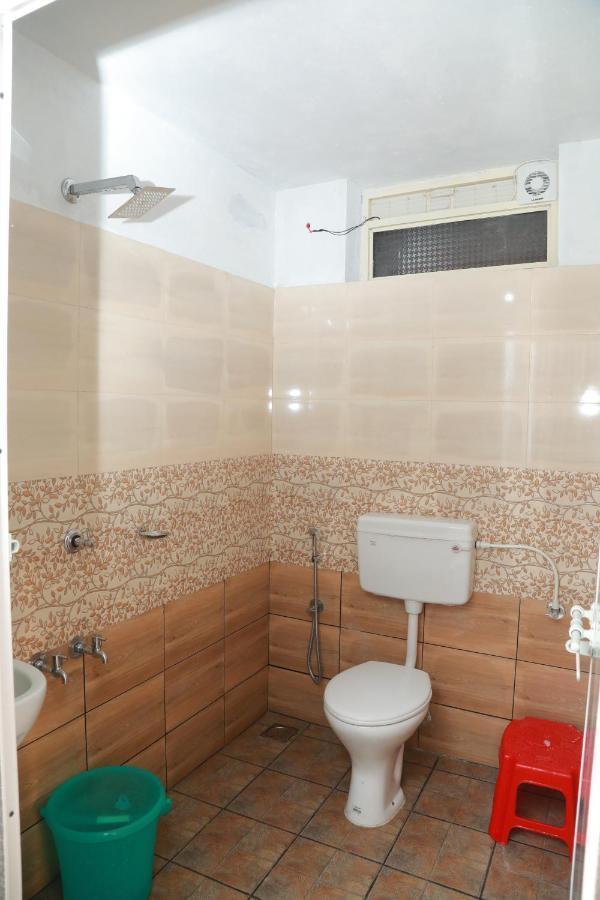Sivaranjini Tourist Villa Guruvayur Luaran gambar
