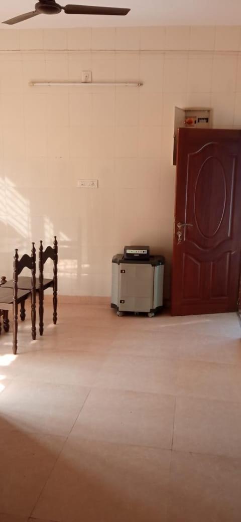 Sivaranjini Tourist Villa Guruvayur Luaran gambar